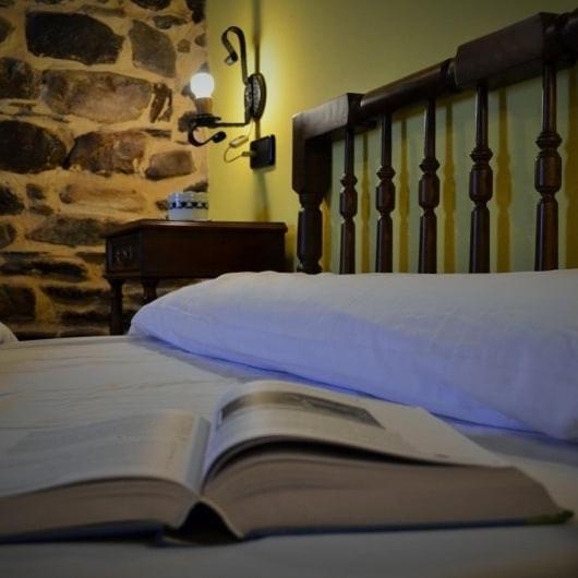 Casa Freixe Apartamentos Rurales ซานตาเอวลาเลีย เด โอสโกส ภายนอก รูปภาพ