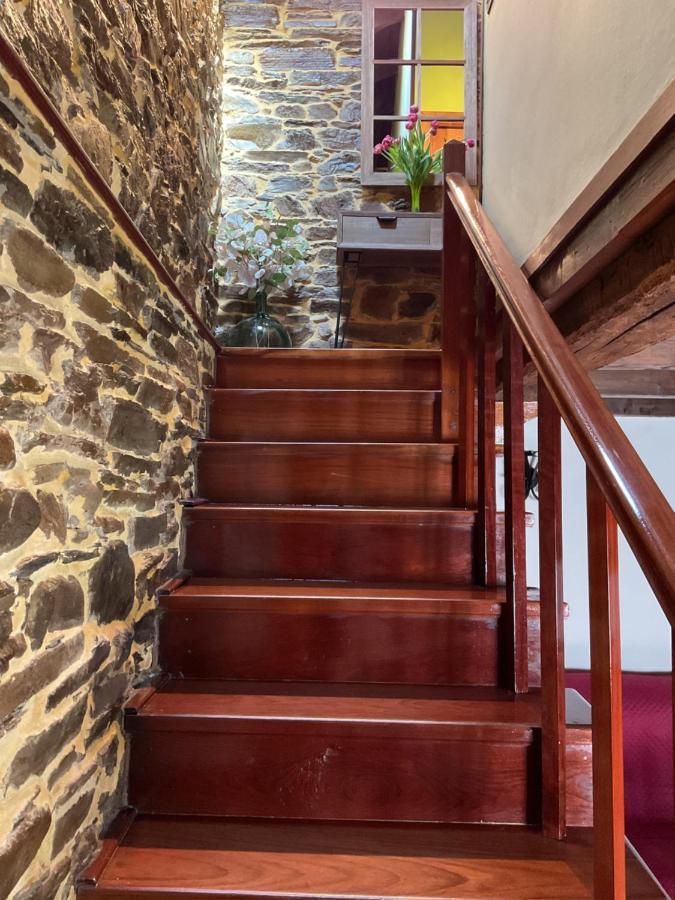 Casa Freixe Apartamentos Rurales ซานตาเอวลาเลีย เด โอสโกส ภายนอก รูปภาพ